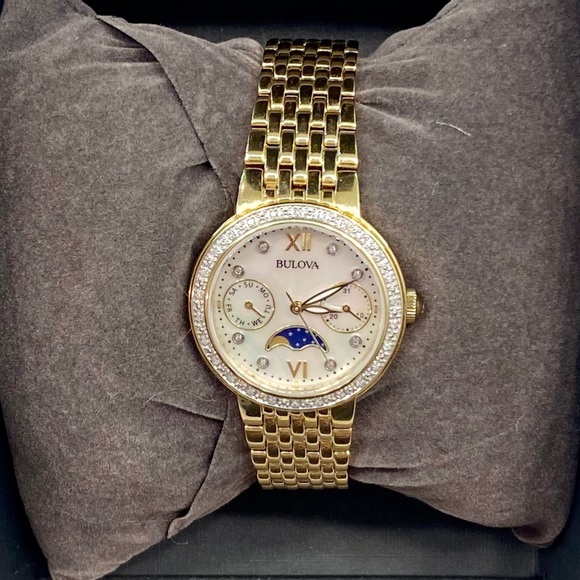Bulova moon phase gold tone & diamond watch 配送ネットワーク BULOVA 98R224 腕時計(アナログ)